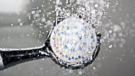 Die Wasserhärte bestimmt die Waschmitteldosis Die Wasserhärte bestimmt die Waschmitteldosis