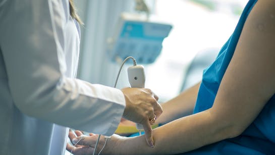 In Praxis und Klinik wird häufig zu wenig getrunken In Praxis und Klinik wird häufig zu wenig getrunken
