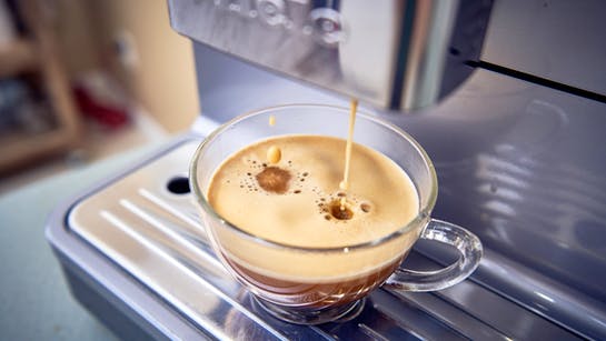 Kaffeevollautomat - die perfekte Crema Kaffeevollautomat - die perfekte Crema